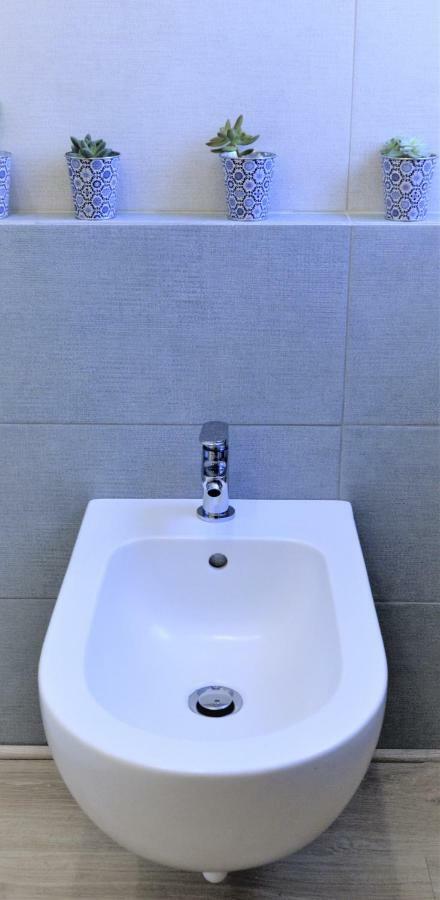 34 Via Giulio Carcano Milano Exteriör bild